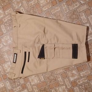 Zuda Khaki Cargo Shorts with Black Accents Zuoiaya Tactical Shorts Size 38